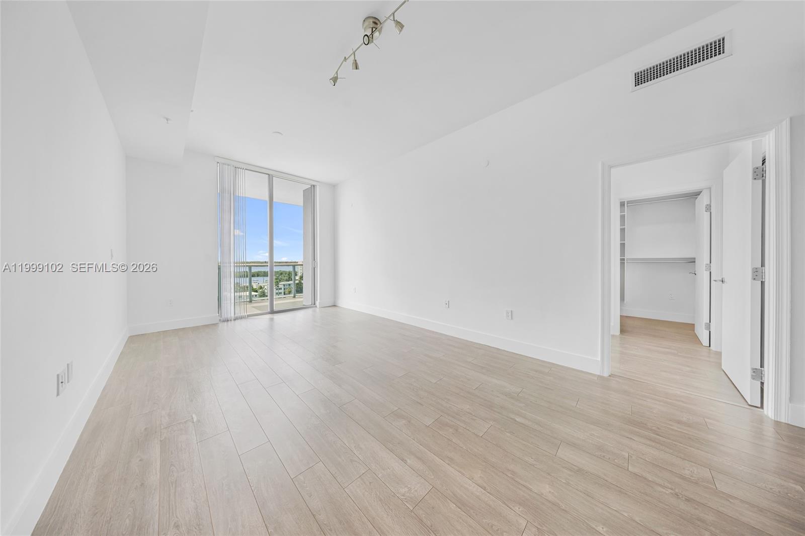 7928 East Dr #902, North Bay Village FL 33141