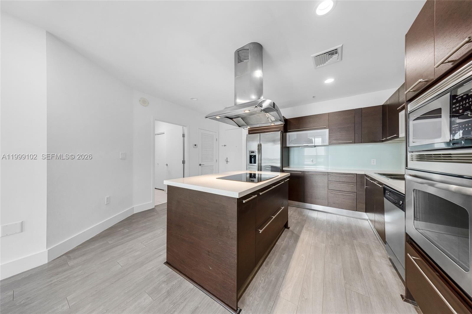 7928 East Dr #902, North Bay Village FL 33141