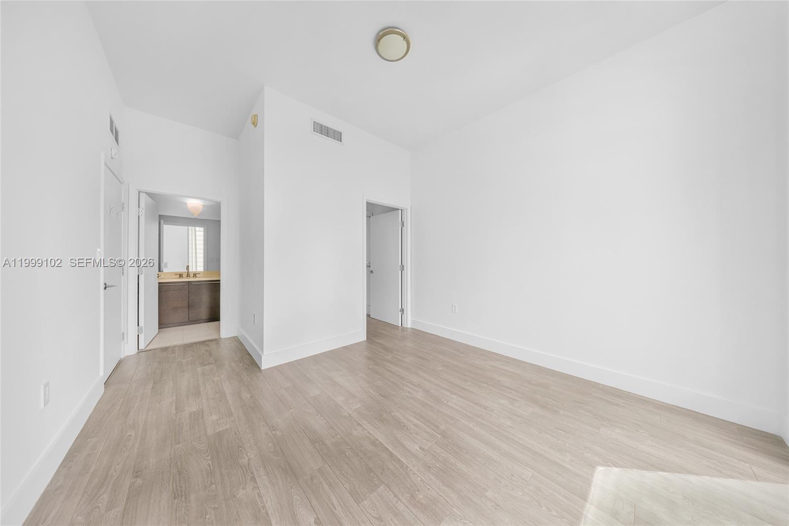 7928 East Dr #902, North Bay Village FL 33141