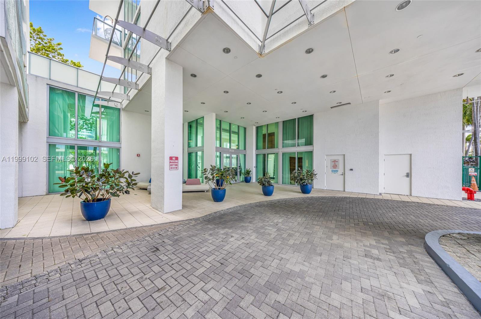 7928 East Dr #902, North Bay Village FL 33141