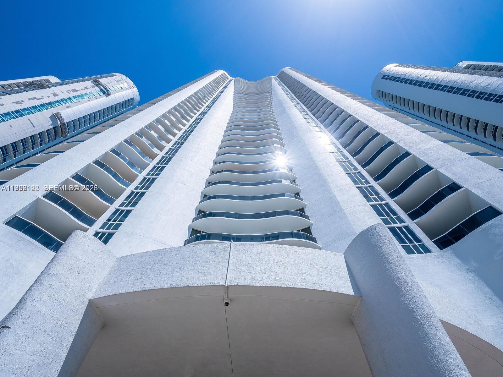 15901 Collins Ave #2504, Sunny Isles Beach FL 33160