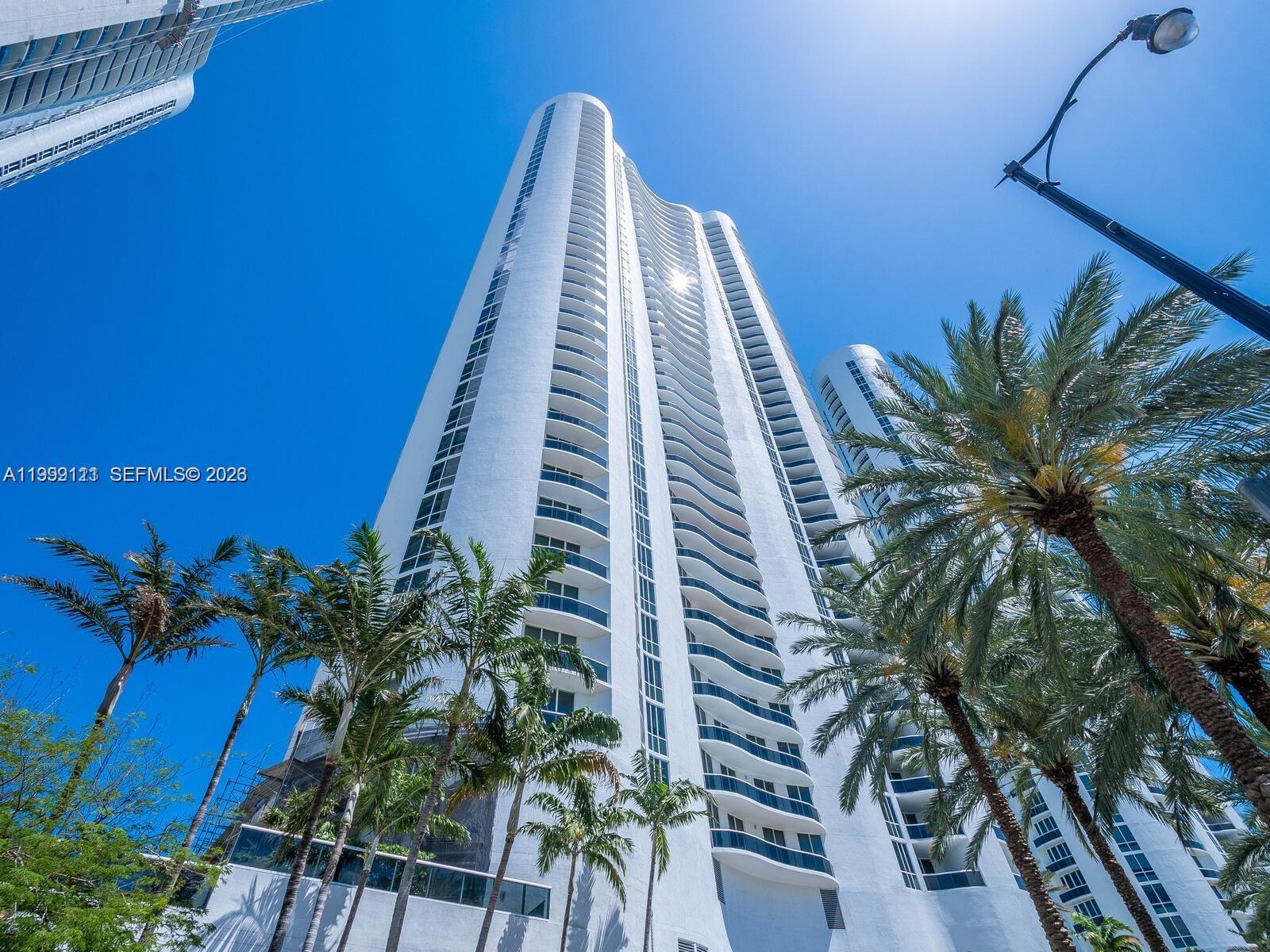 15901 Collins Ave #2504, Sunny Isles Beach FL 33160