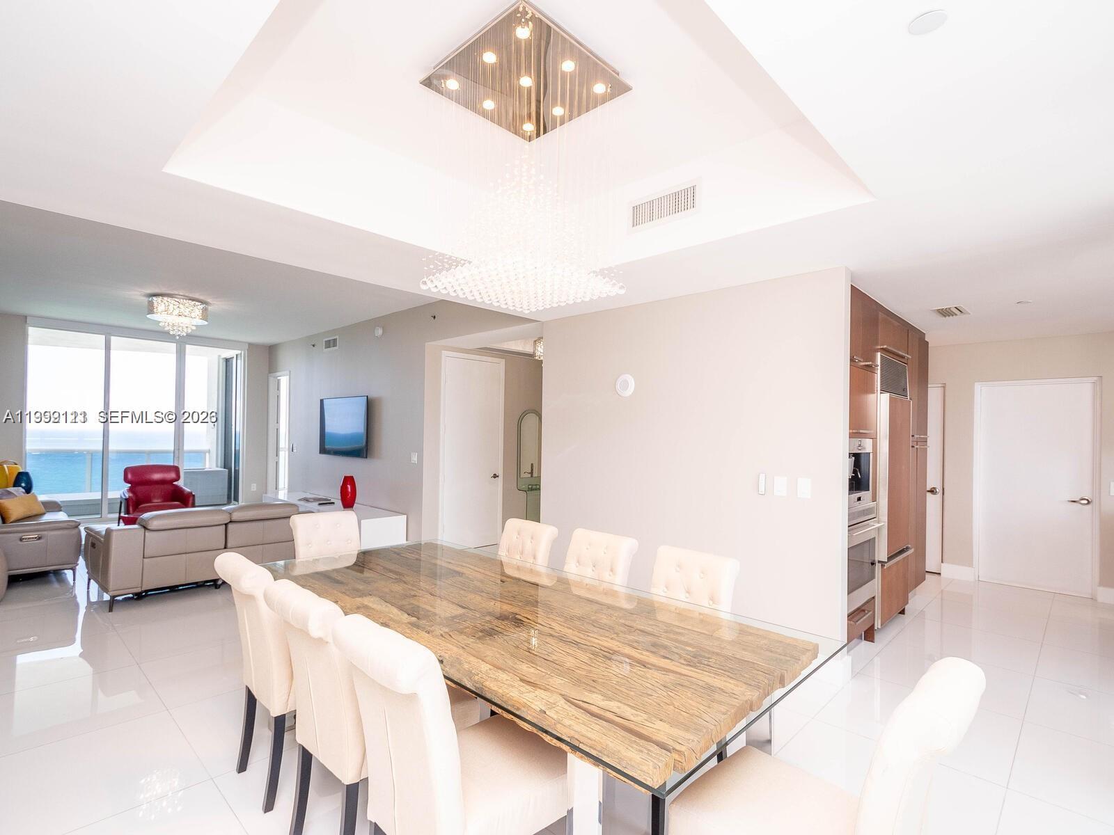 15901 Collins Ave #2504, Sunny Isles Beach FL 33160