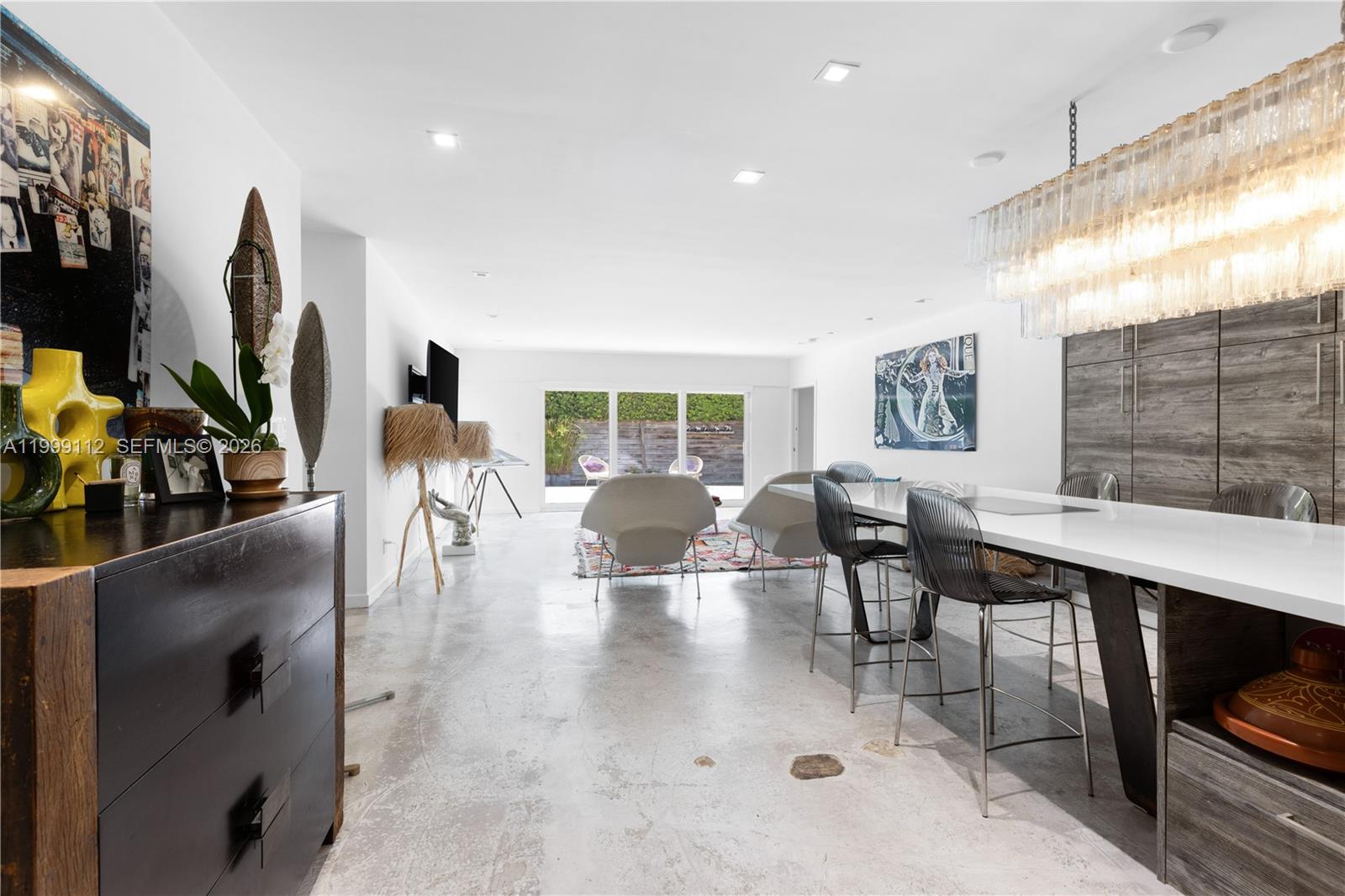 524 Warren Ln, Key Biscayne FL 33149