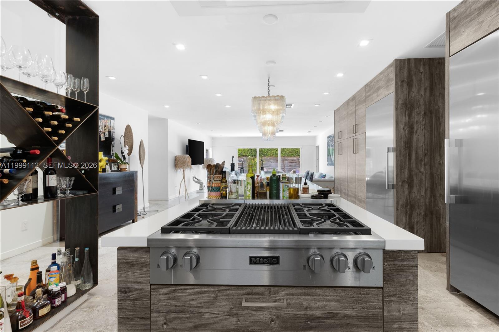 524 Warren Ln, Key Biscayne FL 33149