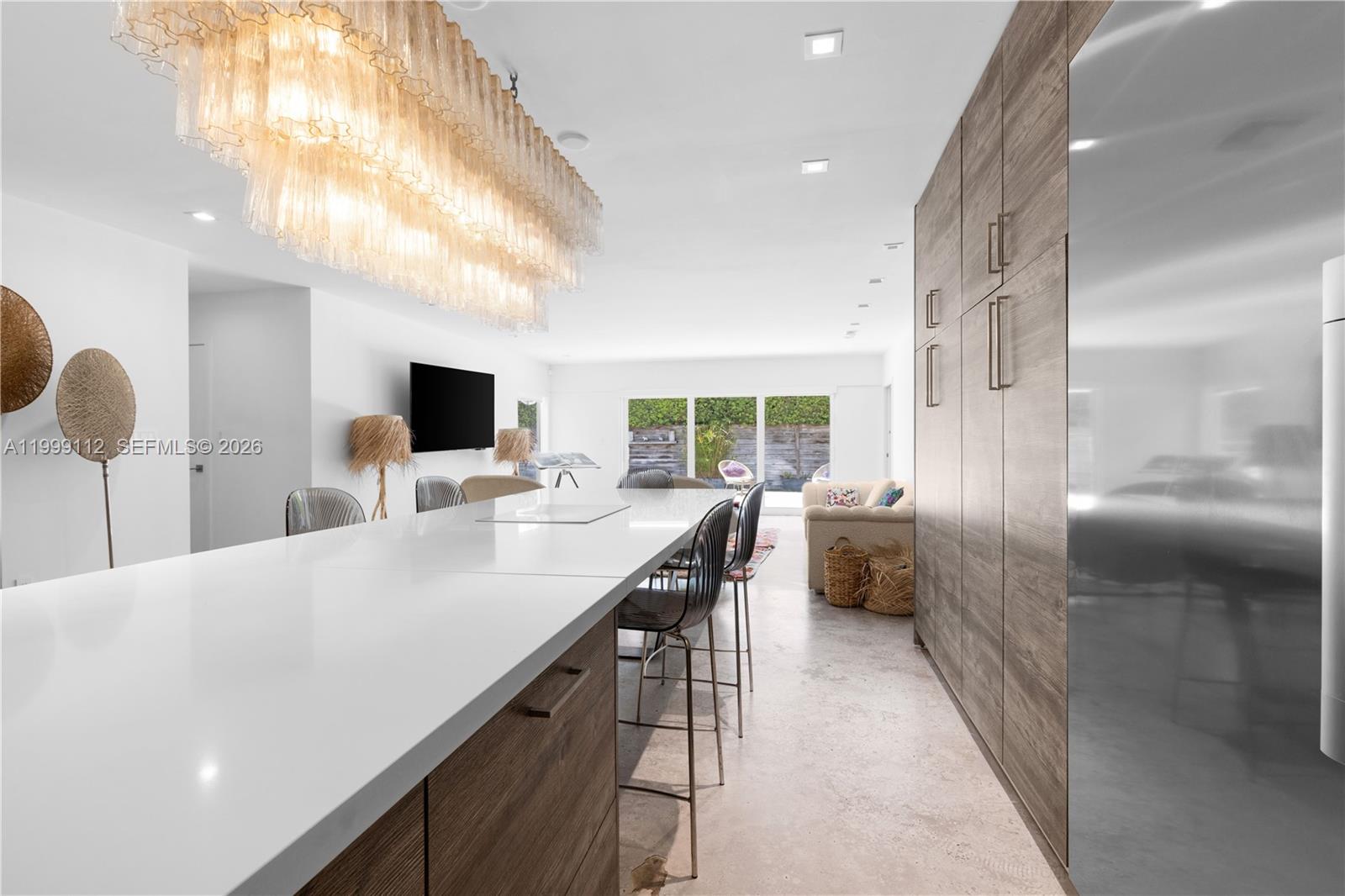 524 Warren Ln, Key Biscayne FL 33149