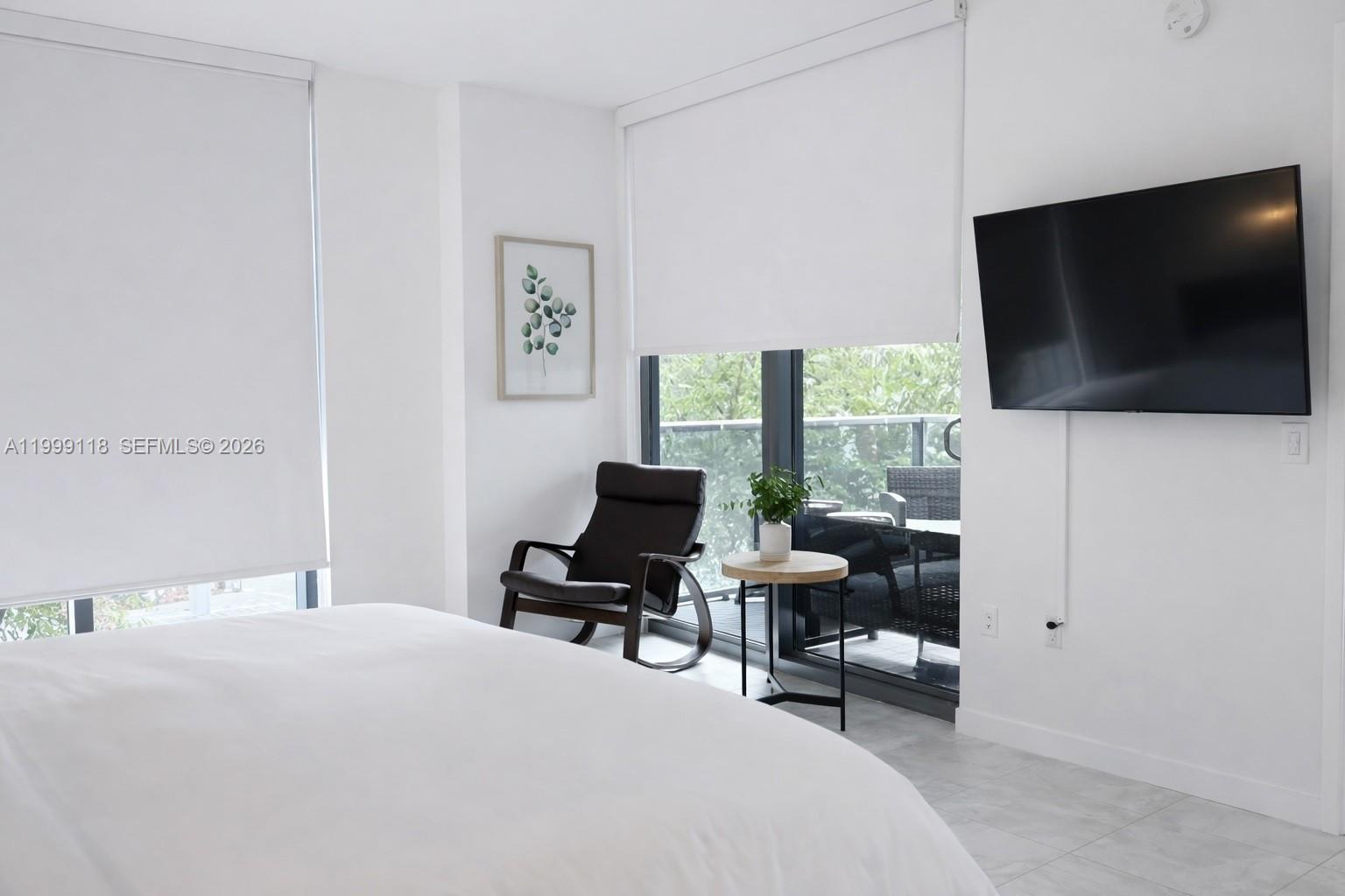 31 SE 6th St #301, Miami FL 33131