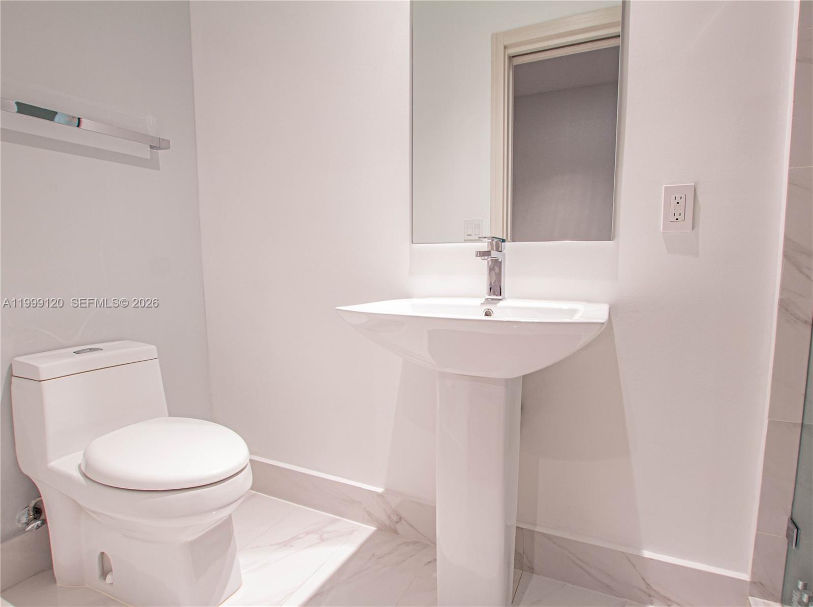 801 S Miami Ave #5006, Miami FL 33130