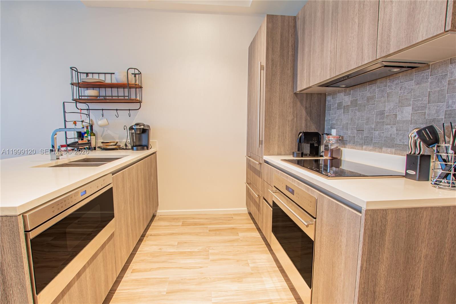 801 S Miami Ave #5006, Miami FL 33130