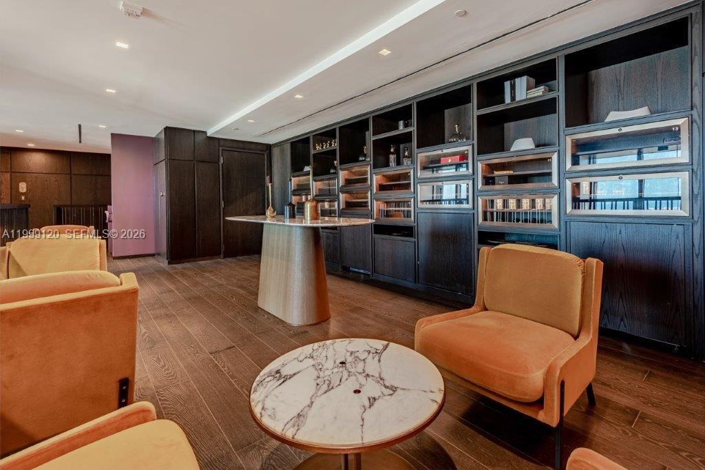 801 S Miami Ave #5006, Miami FL 33130