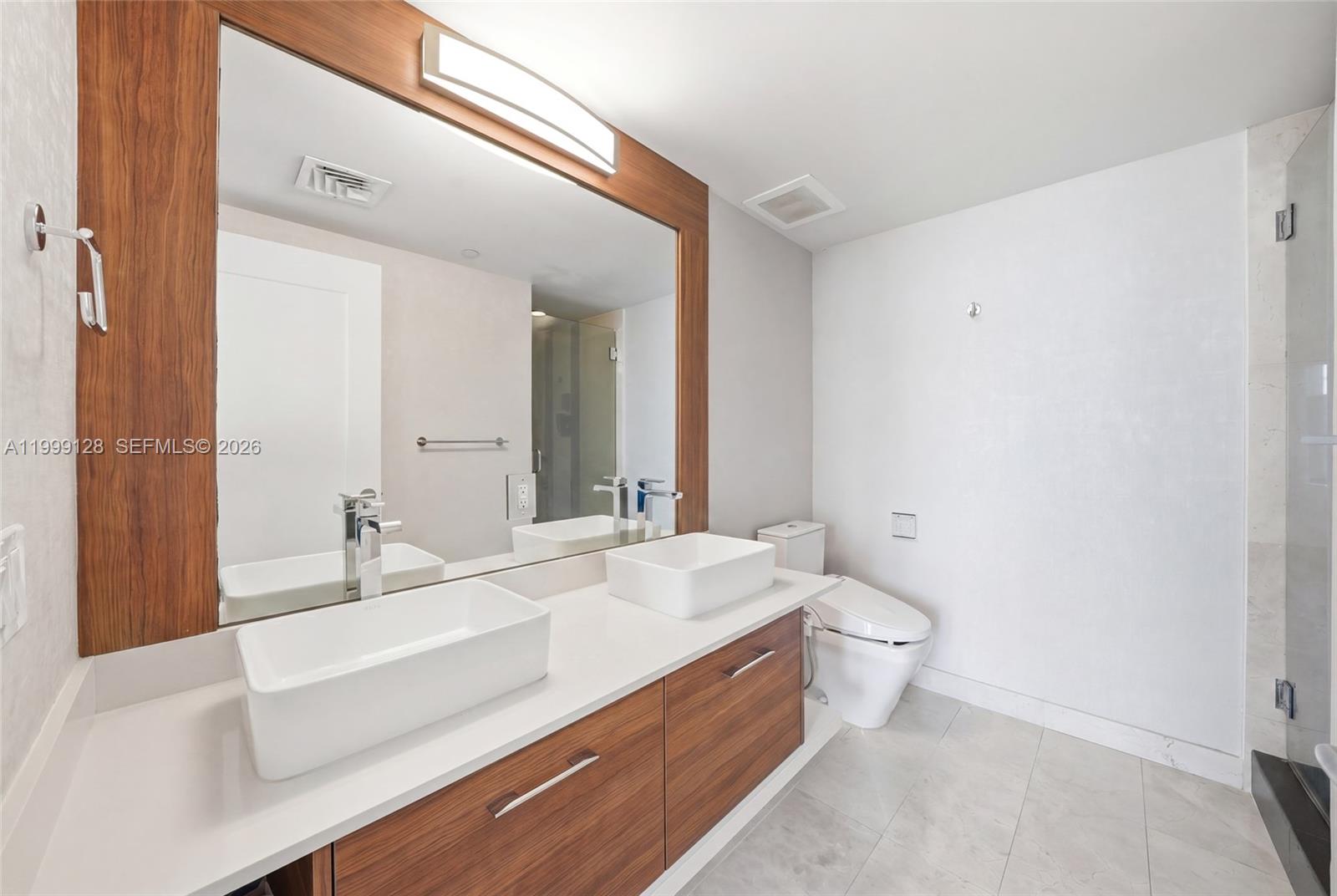 601 NE 27th St #1508, Miami FL 33137