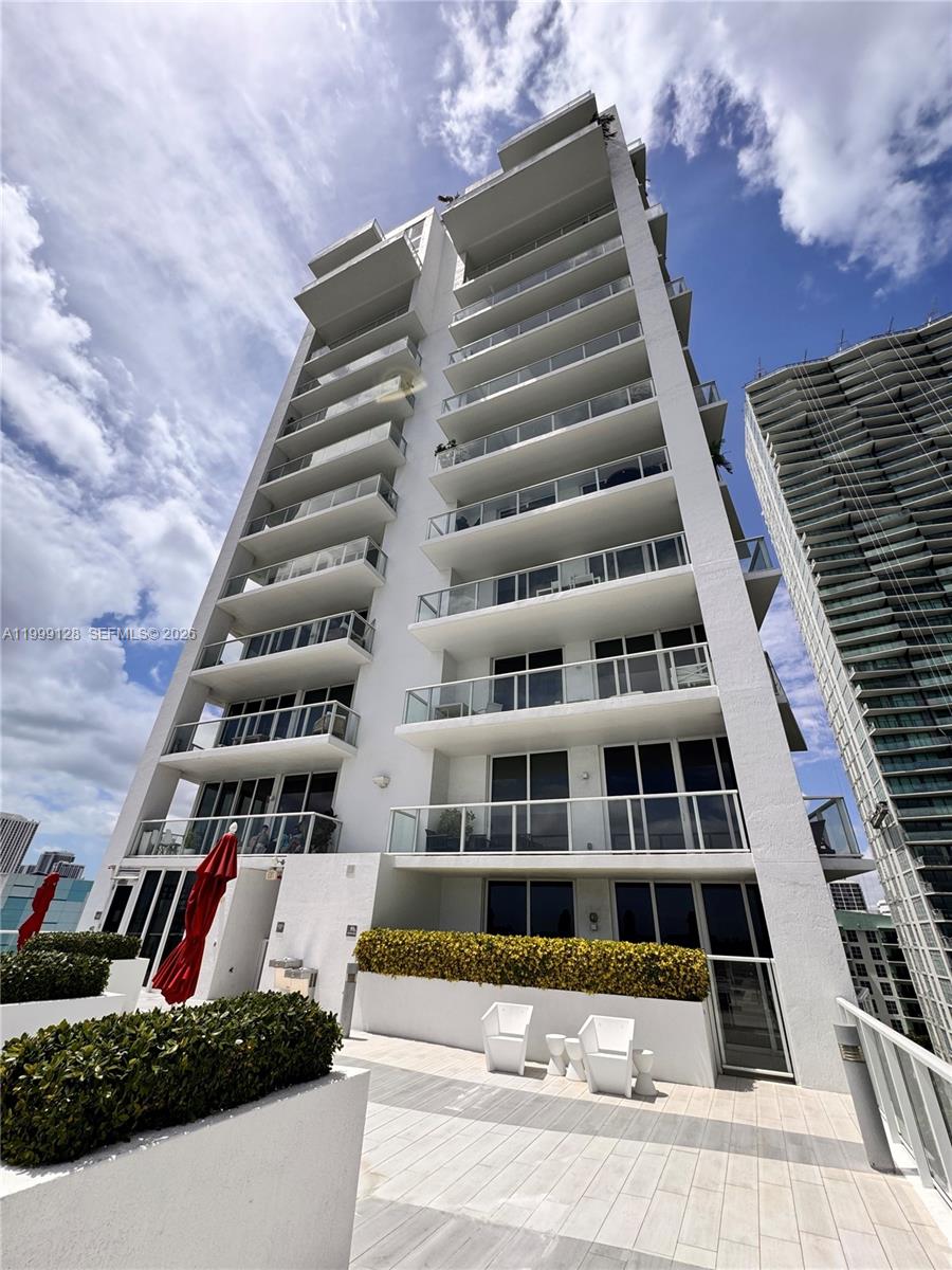 601 NE 27th St #1508, Miami FL 33137