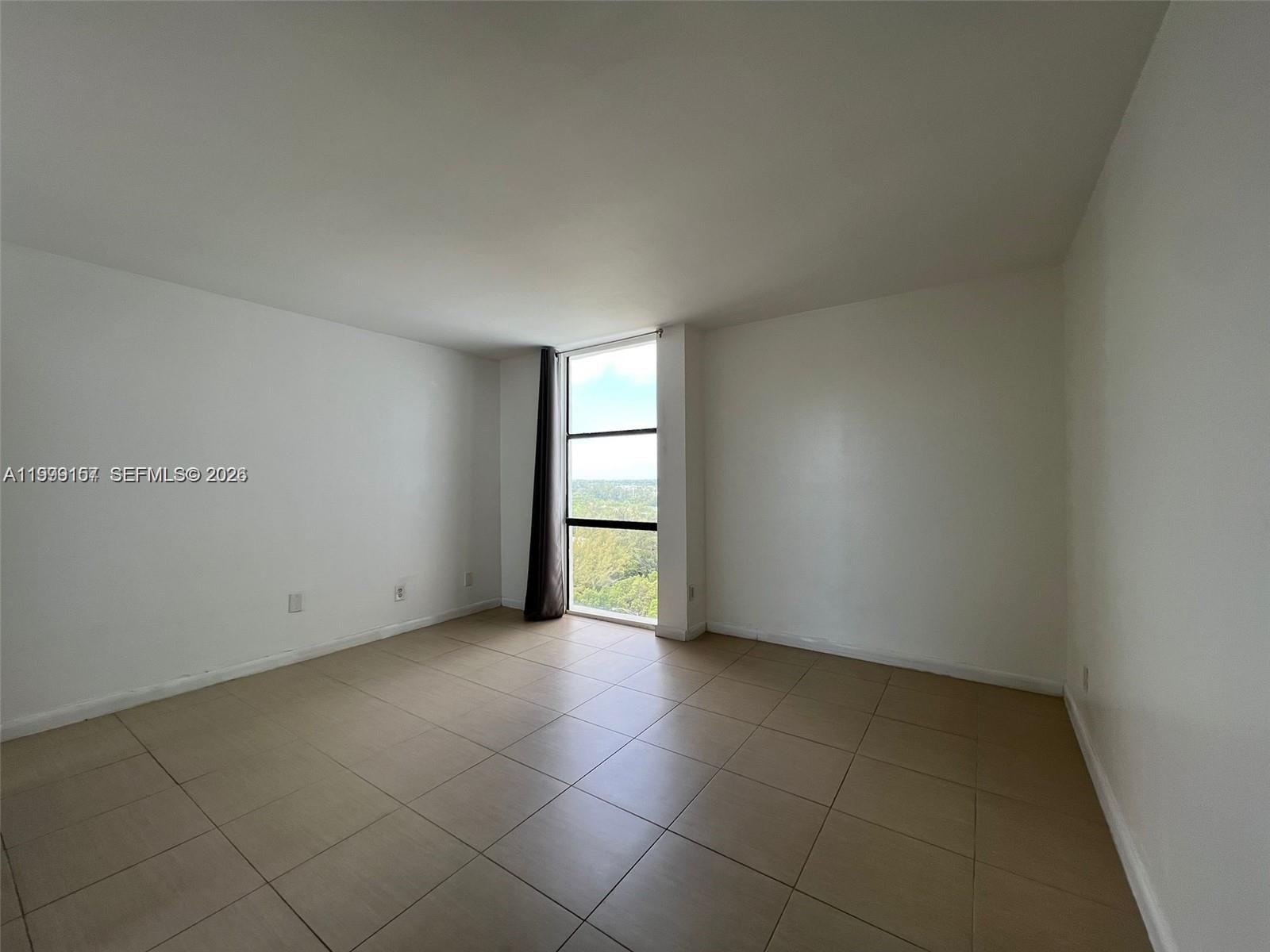 13499 Biscayne Blvd #1402, North Miami FL 33181