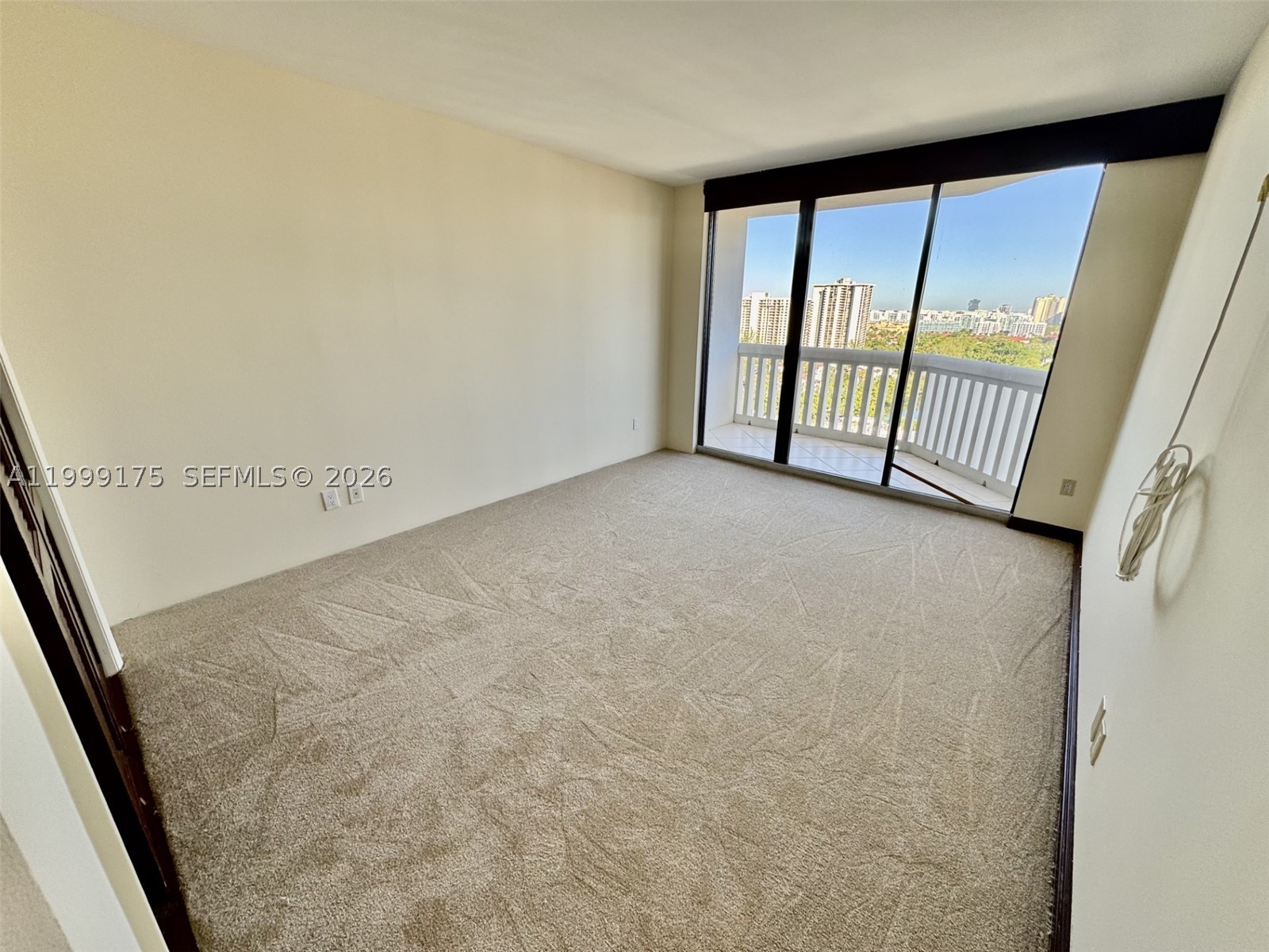 2000 Island Blvd #1801, Aventura FL 33160