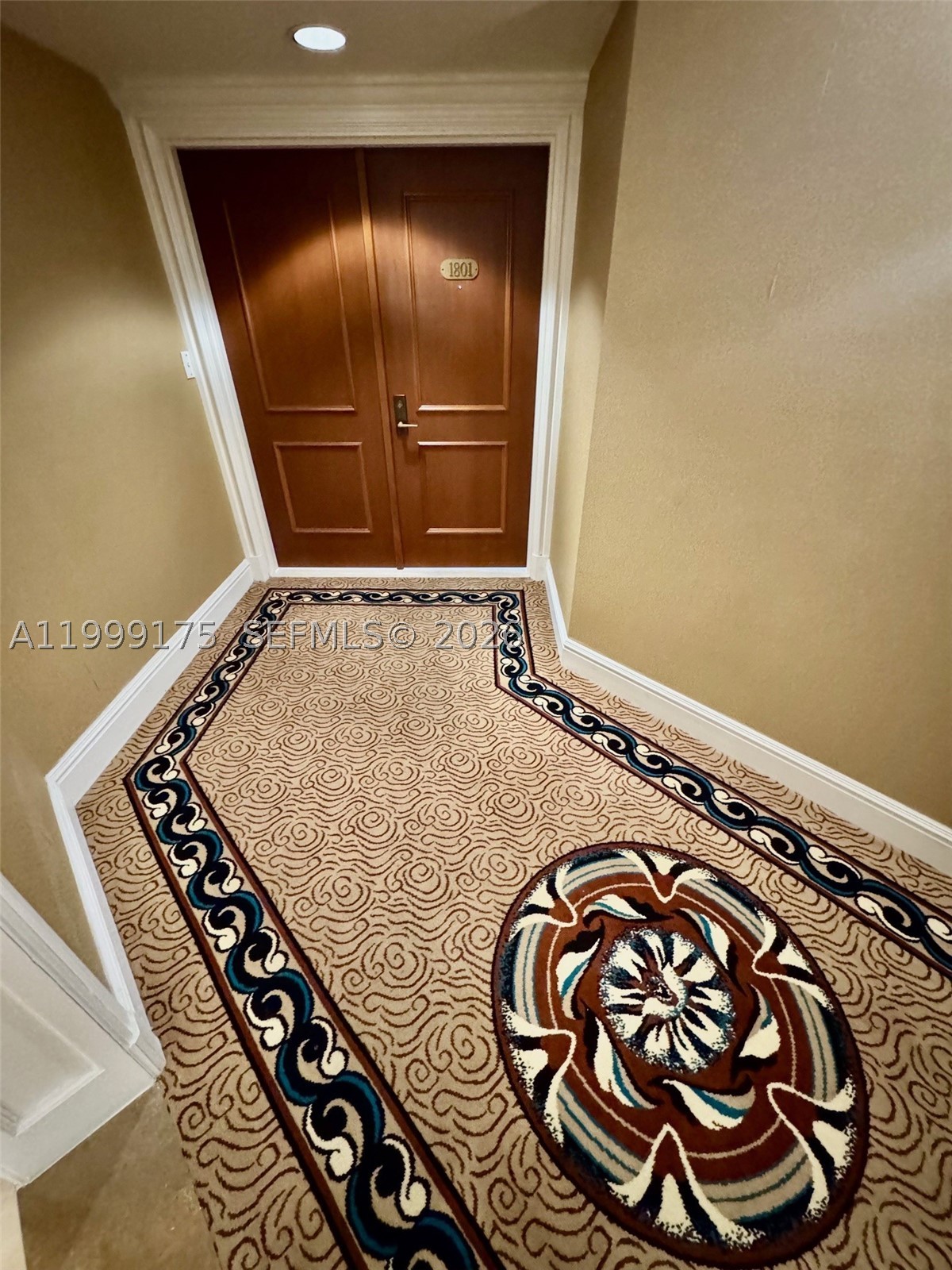 2000 Island Blvd #1801, Aventura FL 33160