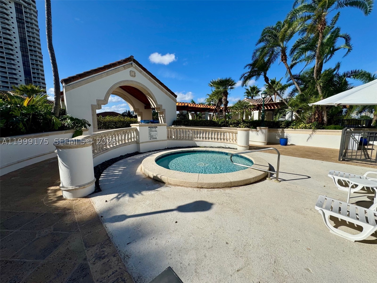 2000 Island Blvd #1801, Aventura FL 33160