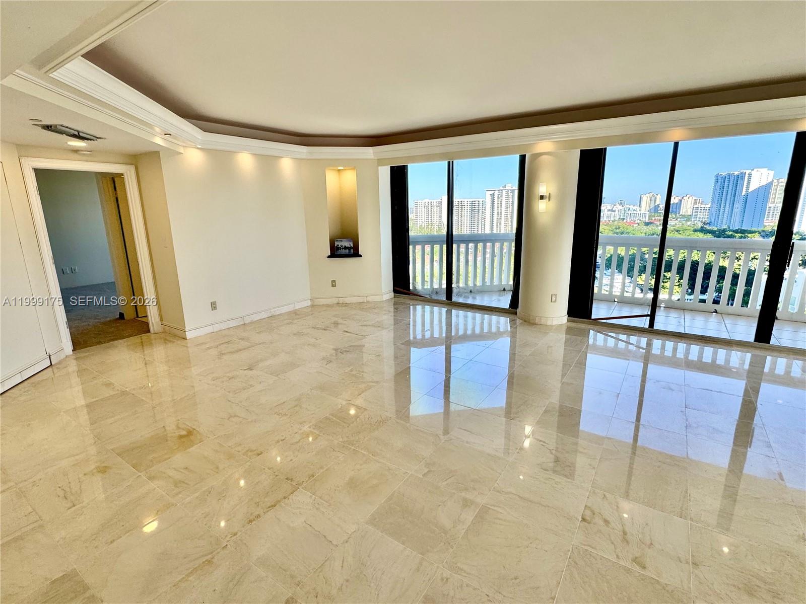 2000 Island Blvd #1801, Aventura FL 33160