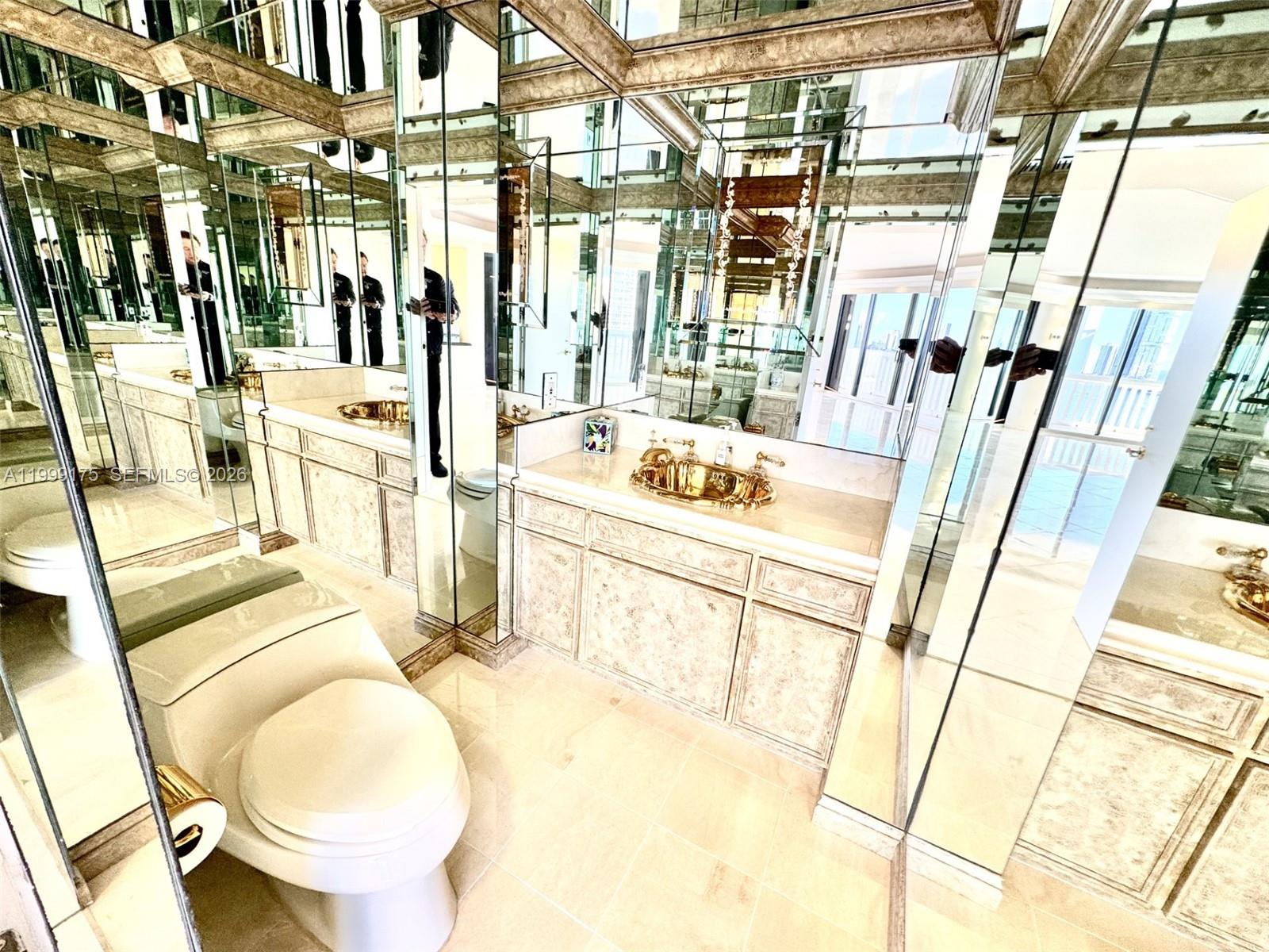 2000 Island Blvd #1801, Aventura FL 33160