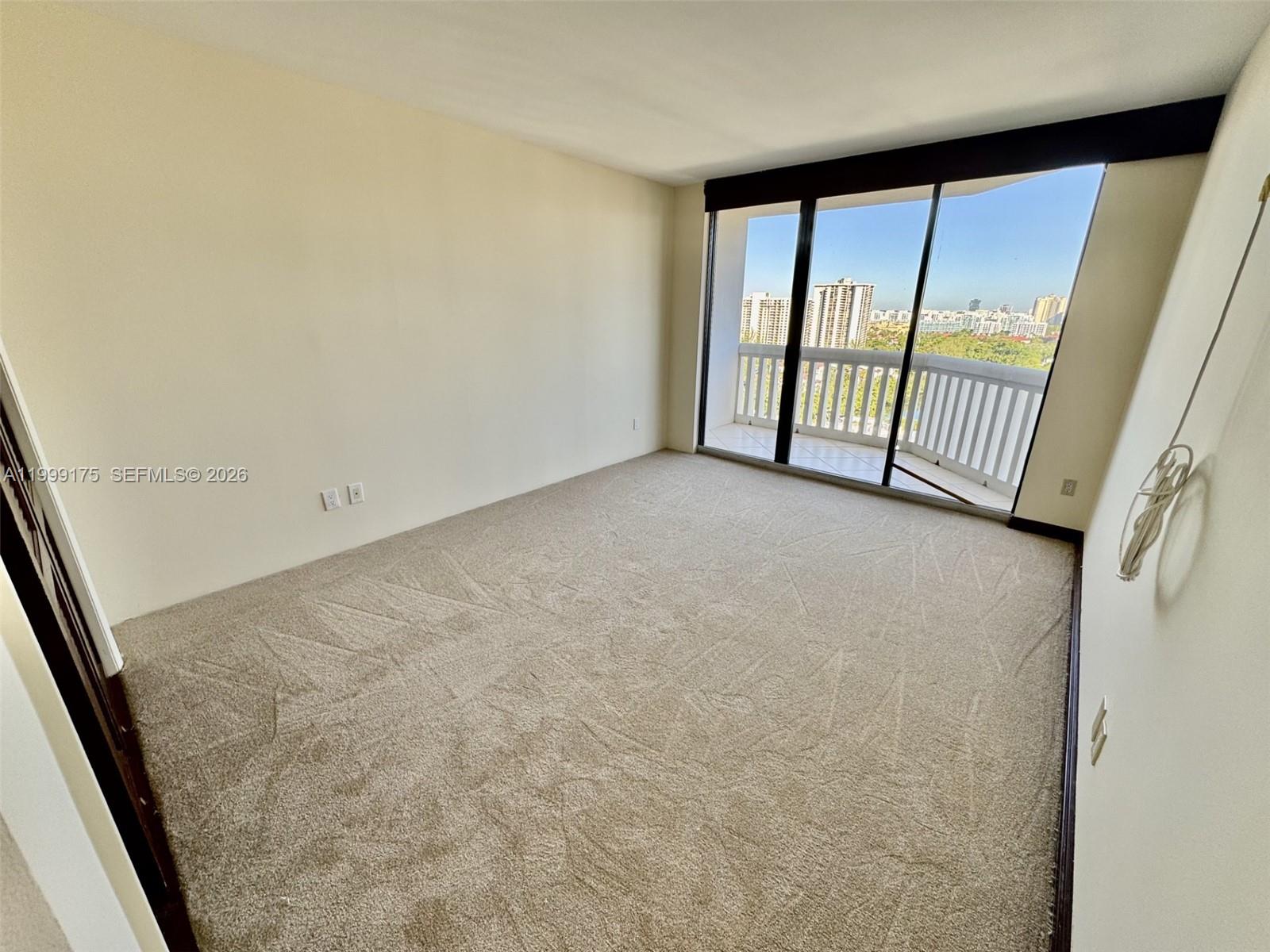 2000 Island Blvd #1801, Aventura FL 33160