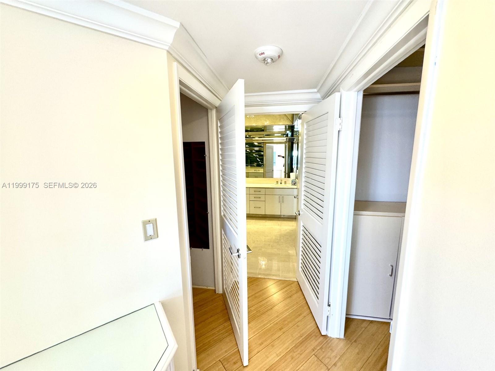 2000 Island Blvd #1801, Aventura FL 33160