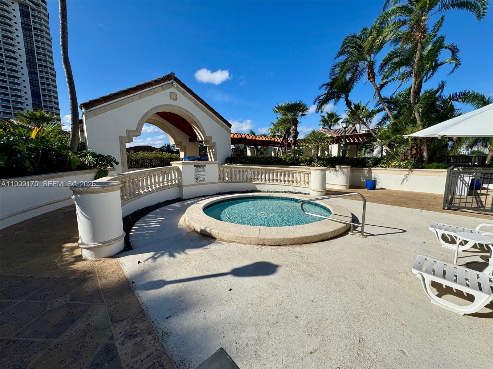 2000 Island Blvd #1801, Aventura FL 33160