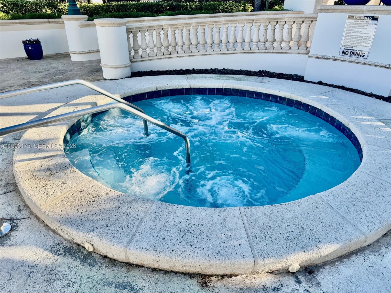 2000 Island Blvd #1801, Aventura FL 33160