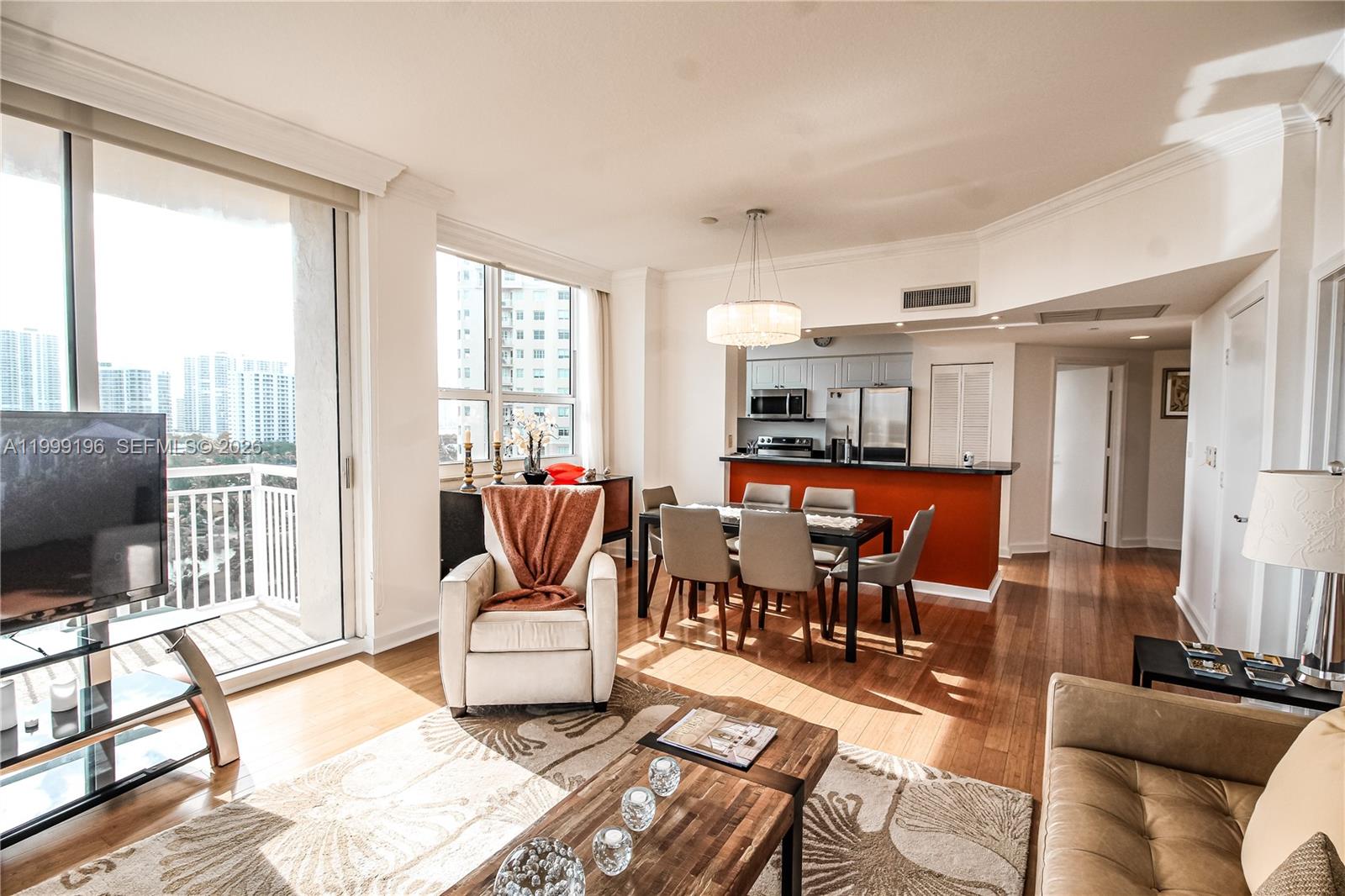 19501 W Country Club Dr #1014, Aventura FL 33180