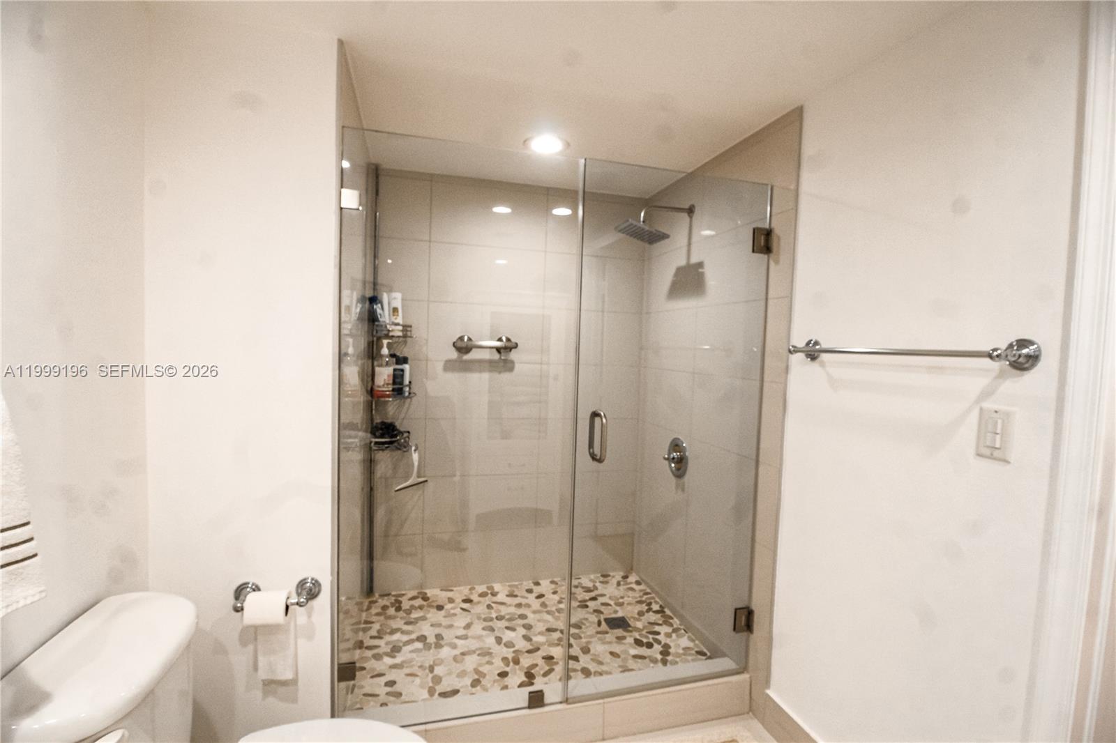 19501 W Country Club Dr #1014, Aventura FL 33180