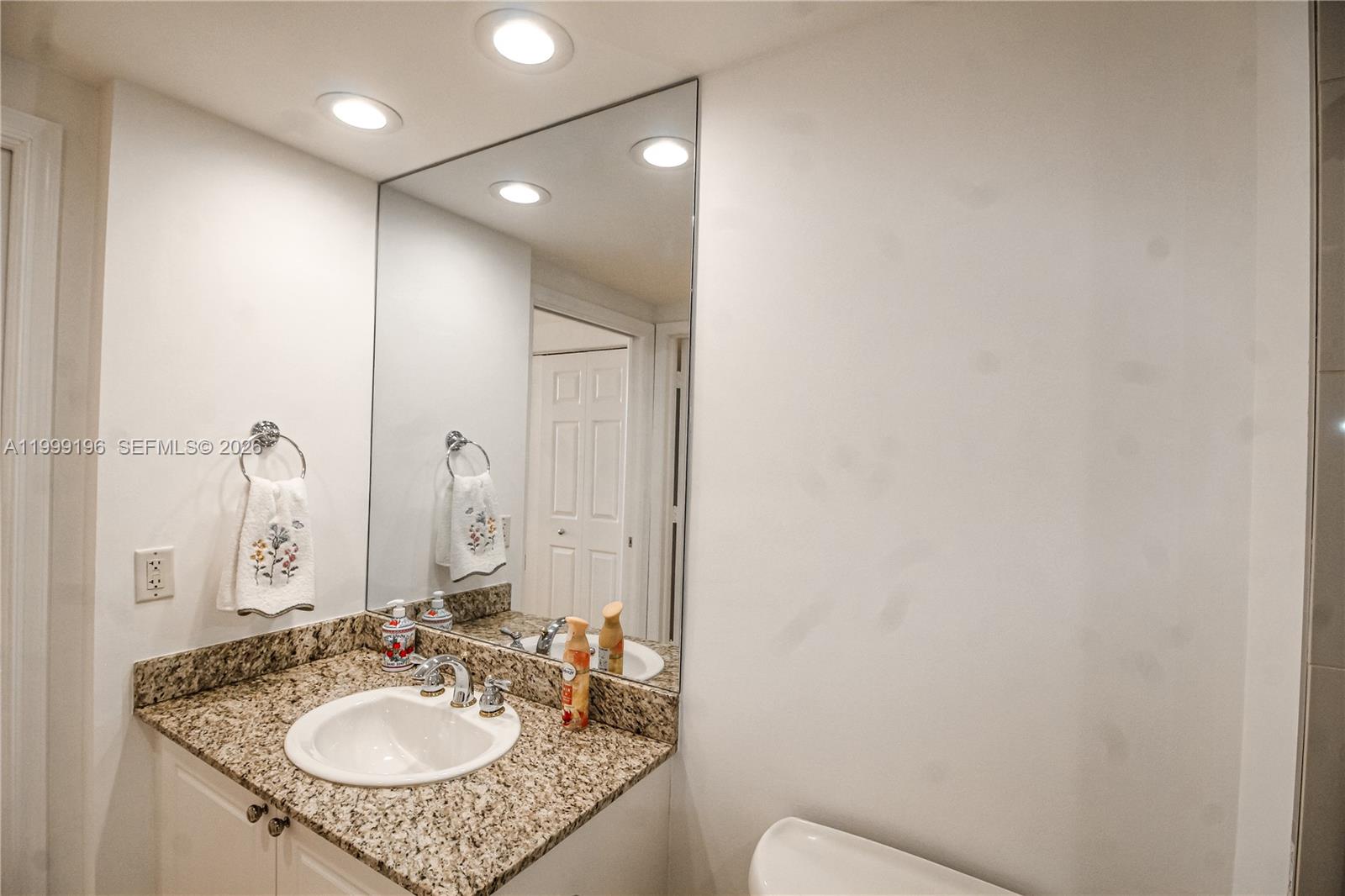 19501 W Country Club Dr #1014, Aventura FL 33180