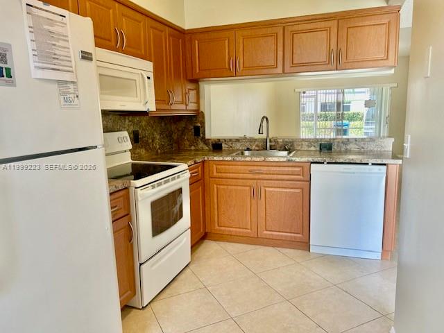 16648 Hemingway Dr, Weston FL 33326