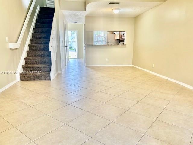 16648 Hemingway Dr, Weston FL 33326