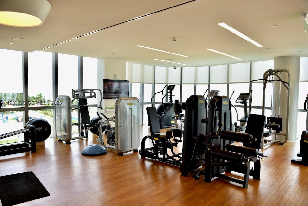 17475 Collins Ave #2802, Sunny Isles Beach FL 33160