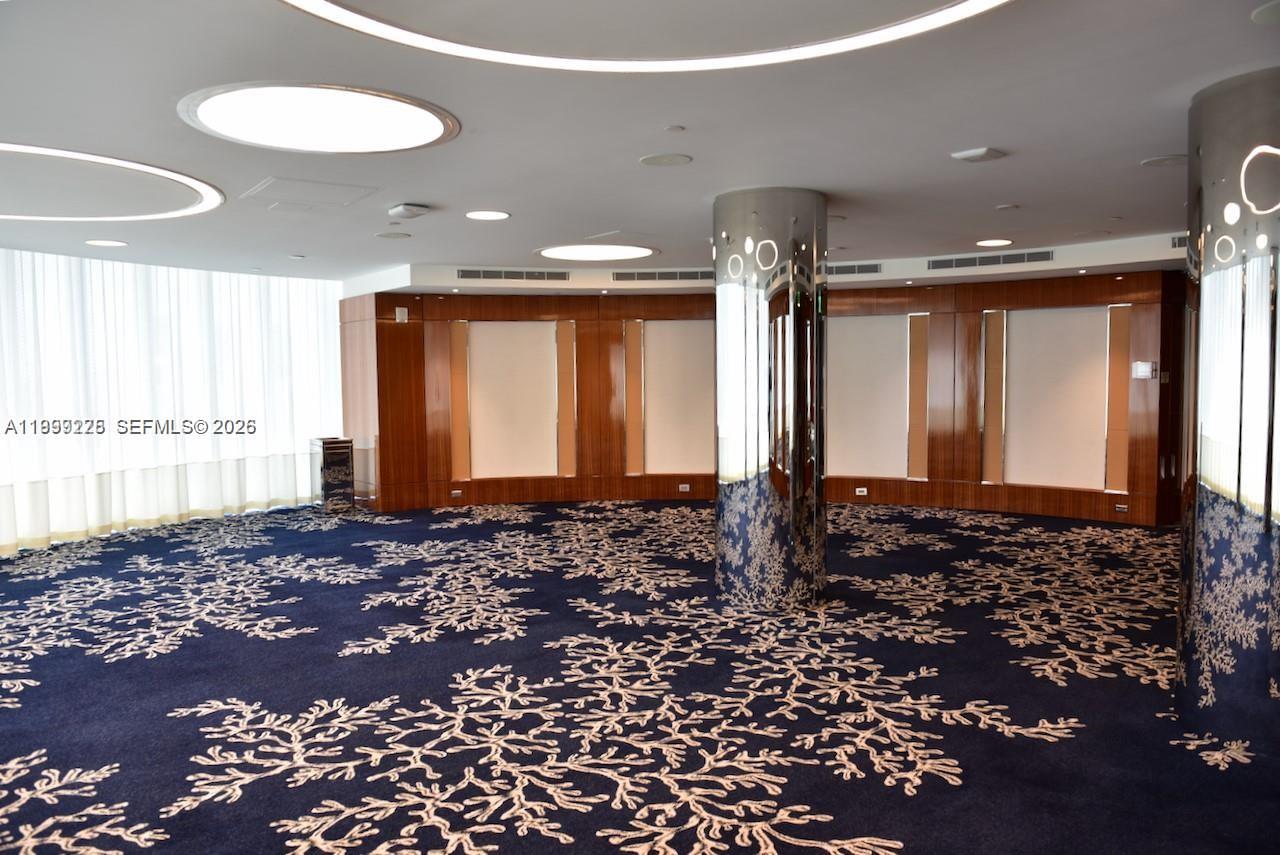 17475 Collins Ave #2802, Sunny Isles Beach FL 33160
