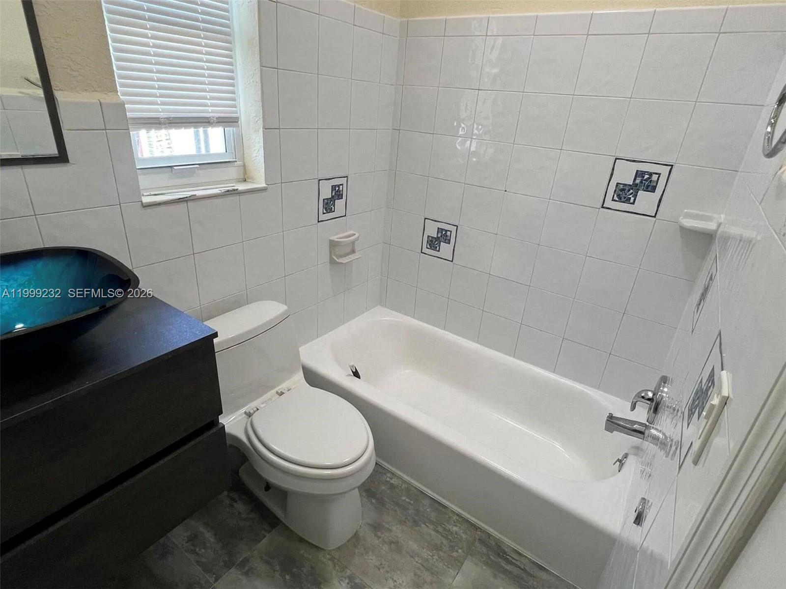 3681 NE 170th St #4, North Miami Beach FL 33160