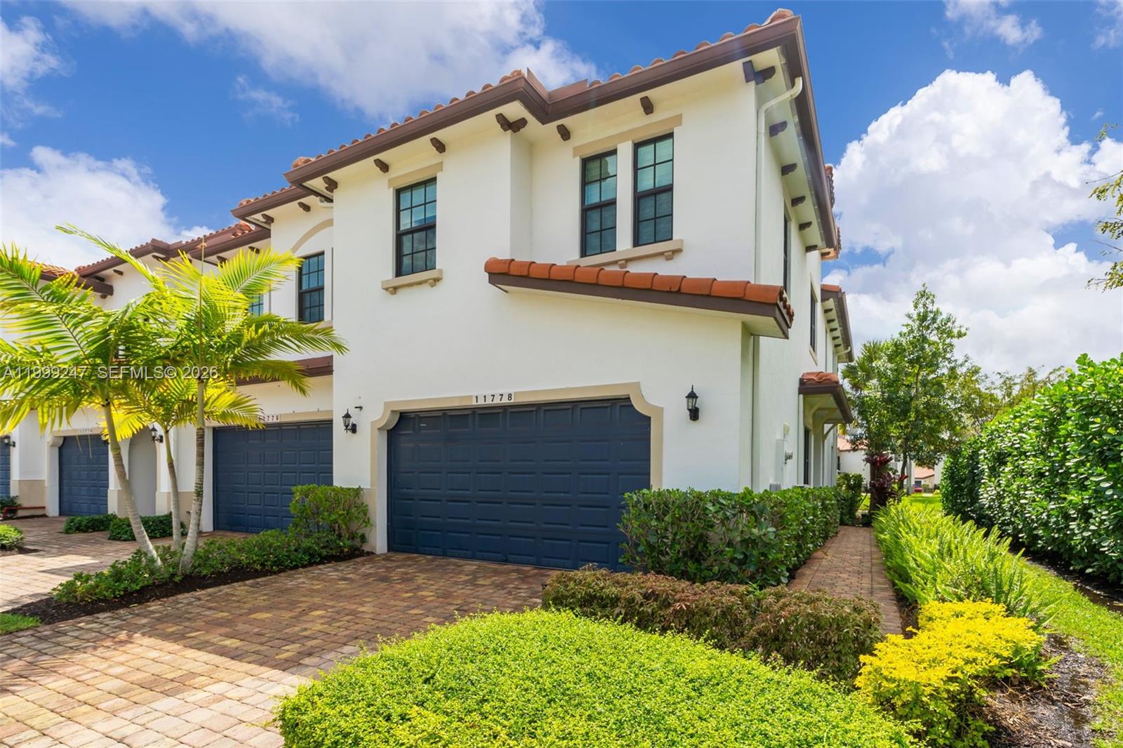 11778 SW 13th Ln, Pembroke Pines FL 33025