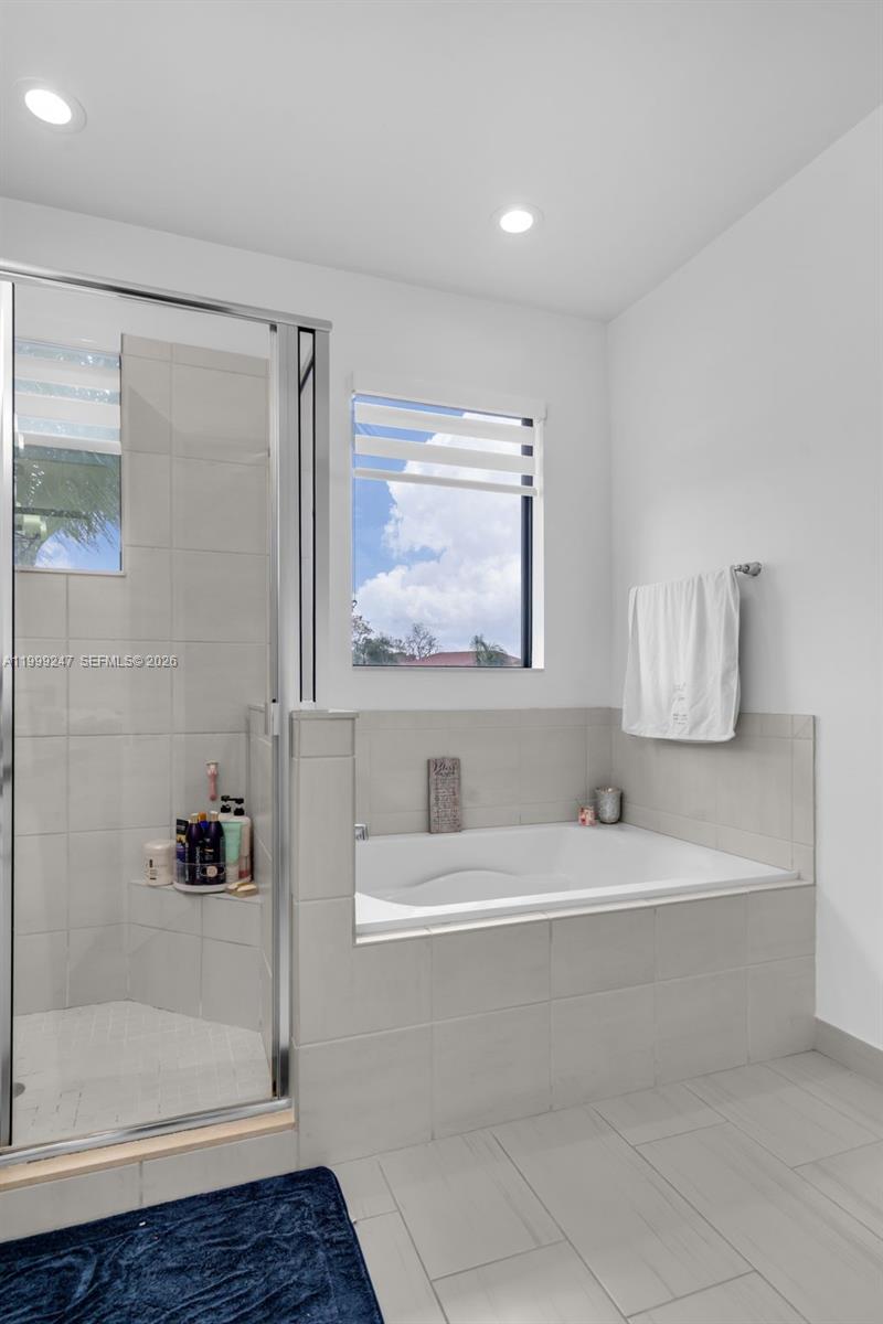 11778 SW 13th Ln, Pembroke Pines FL 33025
