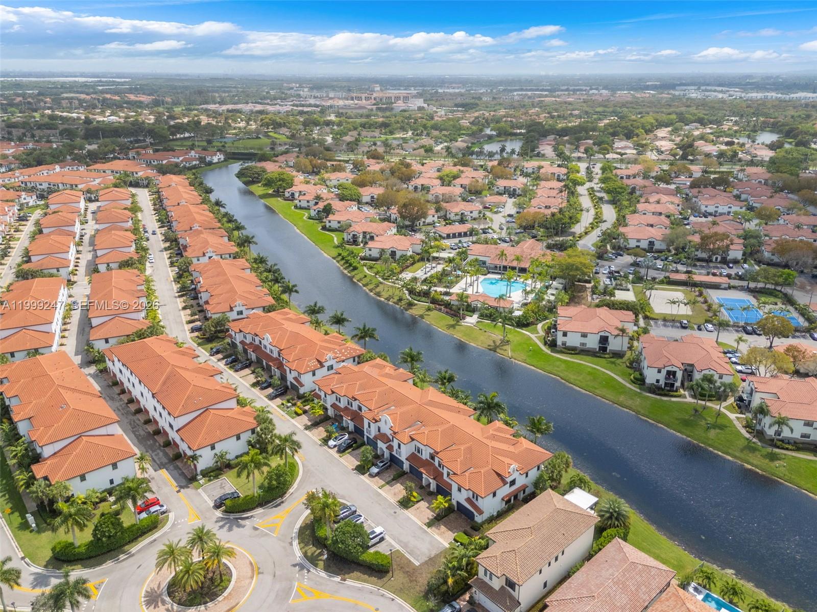 11778 SW 13th Ln, Pembroke Pines FL 33025
