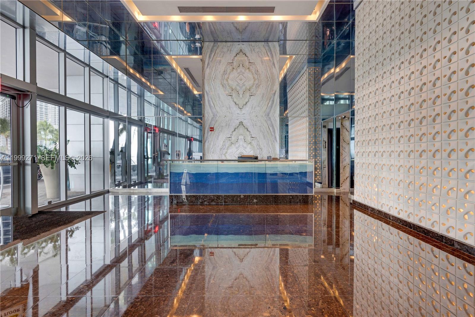 335 S Biscayne Blvd #1004, Miami FL 33131