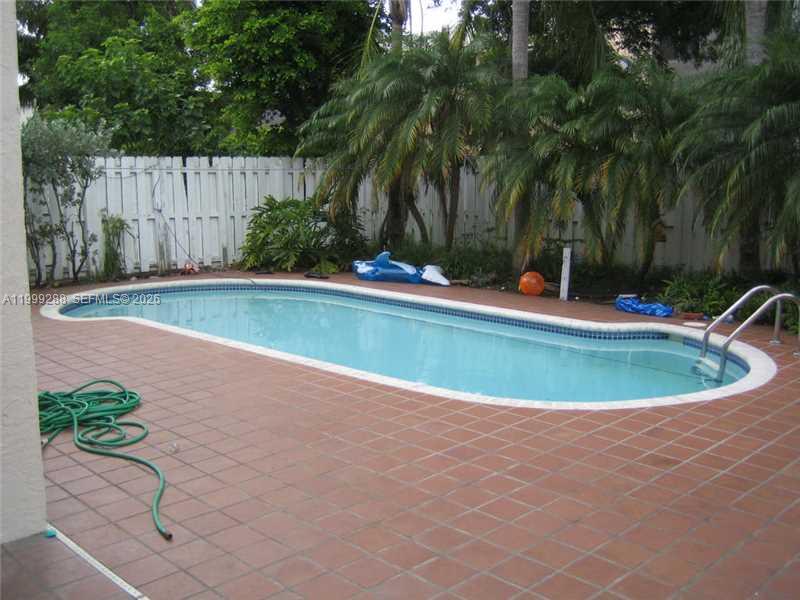 9721 SW 155 AV, Miami FL 33196