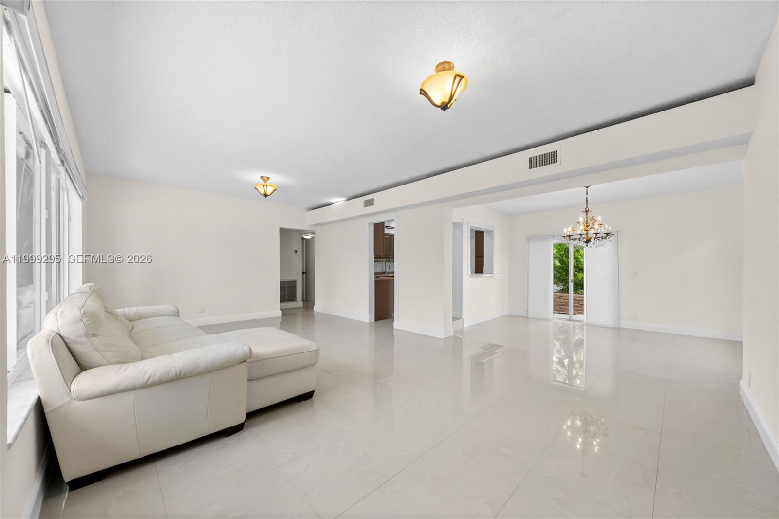 261 188th St #261, Sunny Isles Beach FL 33160