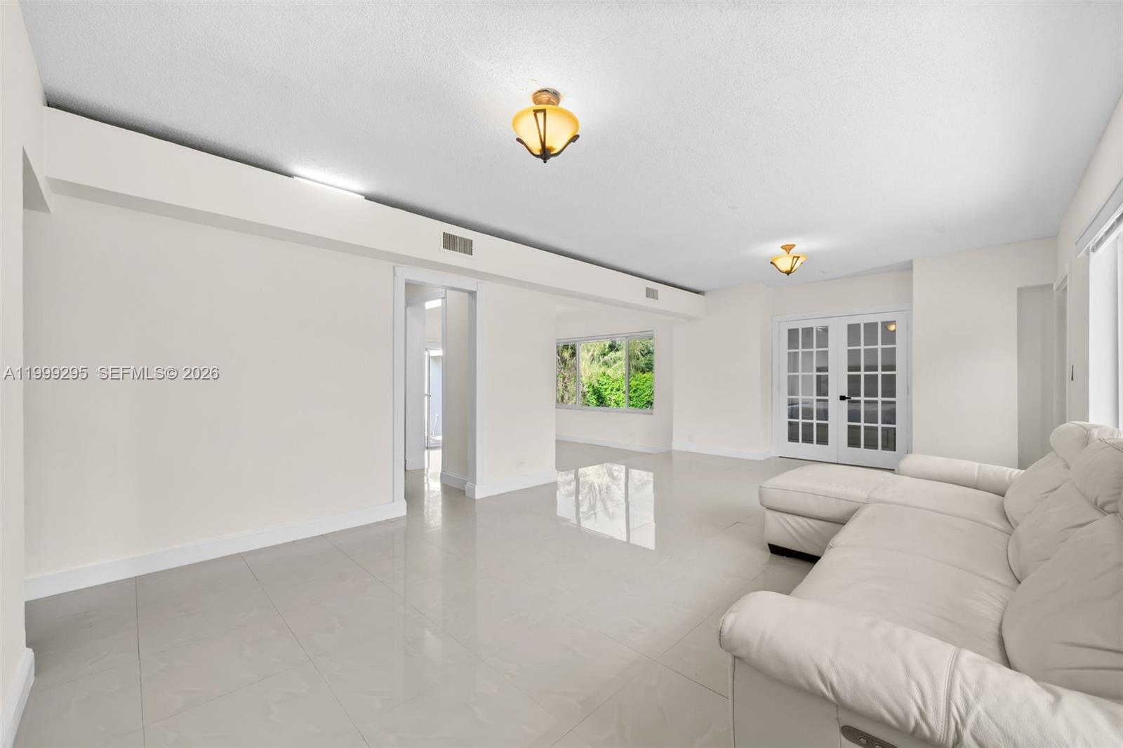 261 188th St #261, Sunny Isles Beach FL 33160
