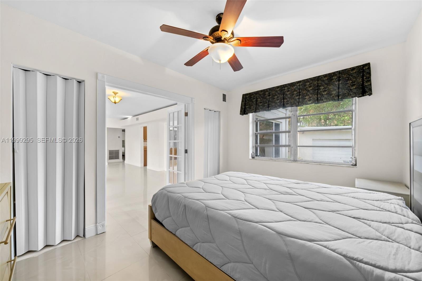 261 188th St #261, Sunny Isles Beach FL 33160