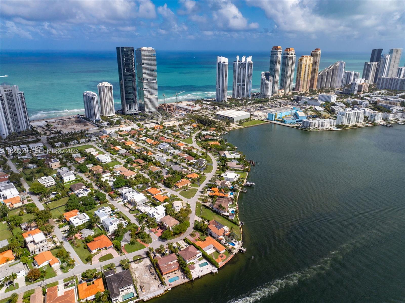 261 188th St #261, Sunny Isles Beach FL 33160