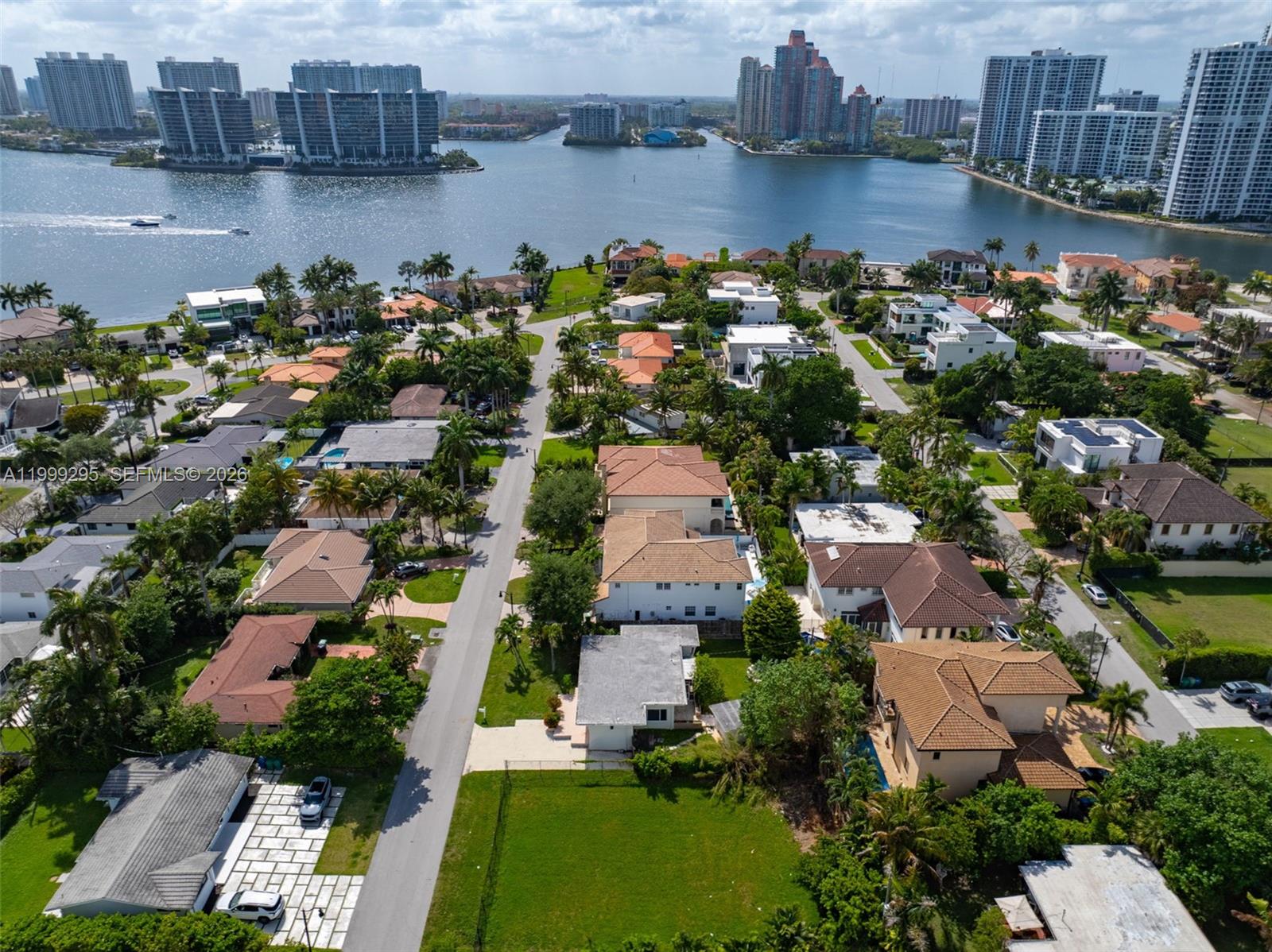 261 188th St #261, Sunny Isles Beach FL 33160