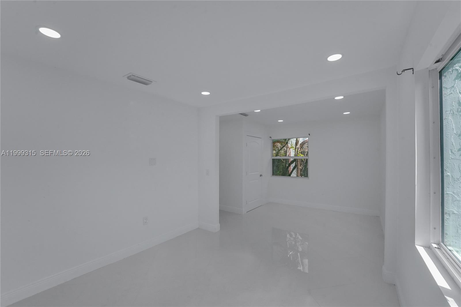 Fort Lauderdale FL 33315 - A11999315