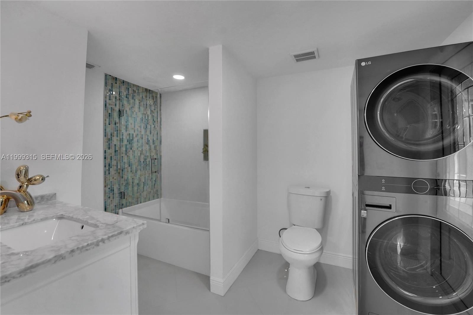 Fort Lauderdale FL 33315 - A11999315