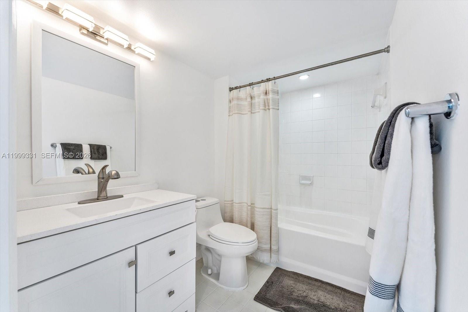 90 Alton Rd #1407, Miami Beach FL 33139
