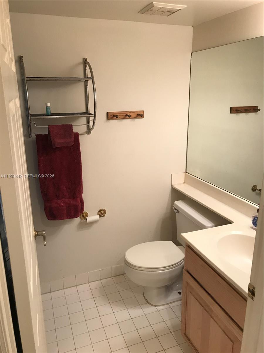 1280 S Alhambra Cir #1111B, Coral Gables FL 33146