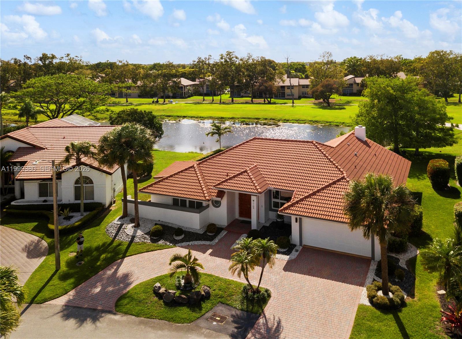 7709 NW 87th Ave, Tamarac FL 33321