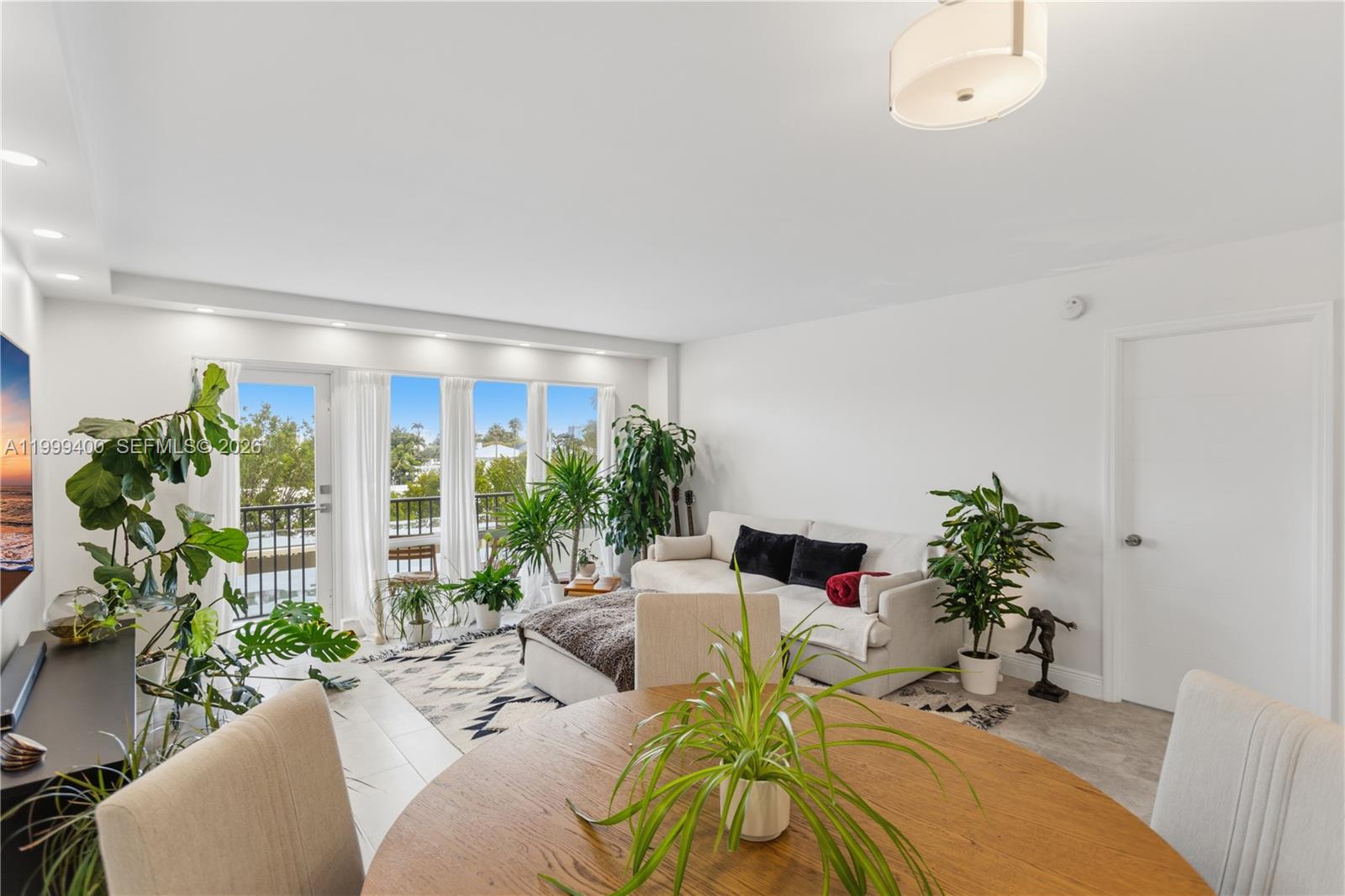 340 Sunset Dr #407, Fort Lauderdale FL 33301
